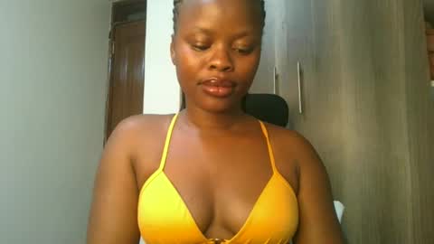 Snapshot of sallysasha254 chatting on 12.08.24 sallysasha254 online show from 12.08.24