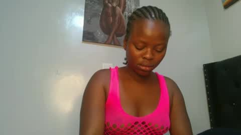 Snapshot of sallysasha254 chatting on 12.26.24 sallysasha254 online show from 12.26.24