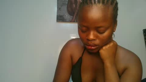 Snapshot of sallysasha254 chatting on 12.26.24 sallysasha254 online show from 12.26.24