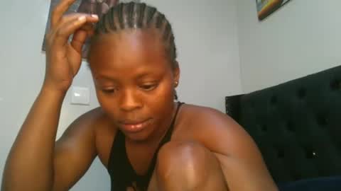 Snapshot of sallysasha254 chatting on 12.27.24 sallysasha254 online show from 12.27.24