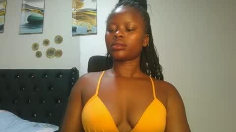 Snapshot of sallysasha254 chatting on 01.04.25 sallysasha254 online show from 01.04.25