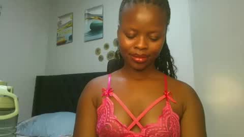 Snapshot of sallysasha254 chatting on 01.07.25 sallysasha254 online show from 01.07.25