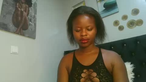 Snapshot of sallysasha254 chatting on 01.26.25 sallysasha254 online show from 01.26.25