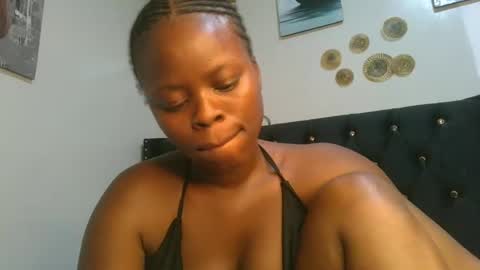 Snapshot of sallysasha254 chatting on 01.29.25 sallysasha254 online show from 01.29.25