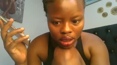 Snapshot of sallysasha254 chatting on 02.11.25 sallysasha254 online show from 02.11.25