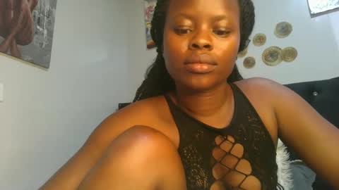 Snapshot of sallysasha254 chatting on 02.16.25 sallysasha254 online show from 02.16.25