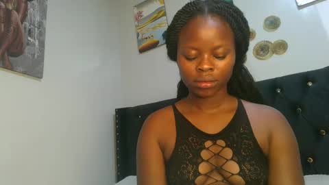 Snapshot of sallysasha254 chatting on 02.27.25 sallysasha254 online show from 02.27.25