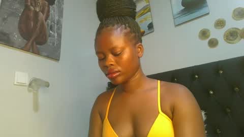 Snapshot of sallysasha254 chatting on 03.06.25 sallysasha254 online show from 03.06.25