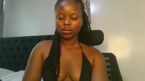 Snapshot of sallysasha254 chatting on 10.07.25 sallysasha254 online show from 10.07.25