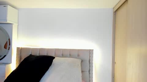 sara online show from 09.28.25