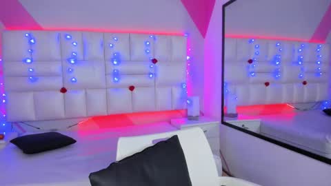 Salome Rose online show from 01.26.25