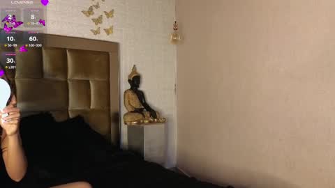 Snapshot of salome_williamss chatting on 09.24.25 Salome online show from 09.24.25