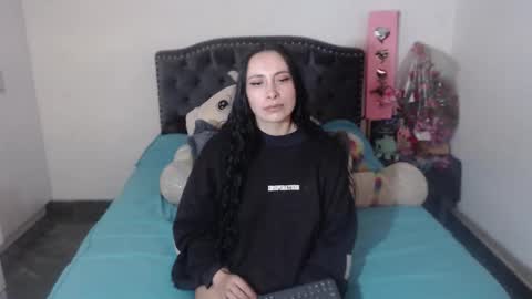 yenny online show from 10.18.25