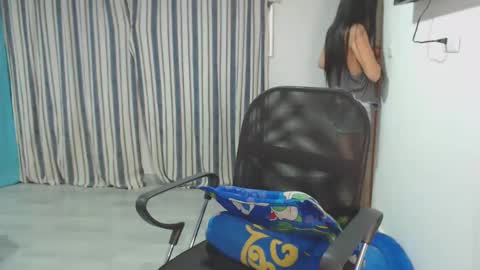 Snapshot of salomesaints chatting on 02.16.25 salome online show from 02.16.25