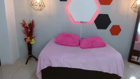 martina online show from 01.22.25