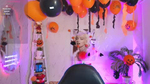 SALOME online show from 10.18.25