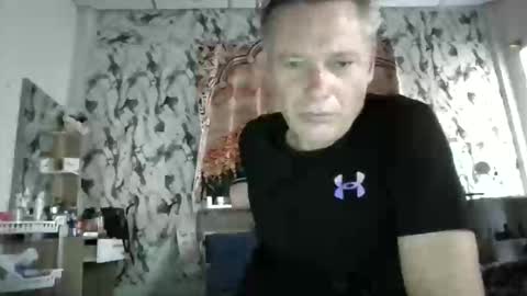 Snapshot of salsapaulus chatting on 02.21.26 salsapaulus online show from 02.21.26