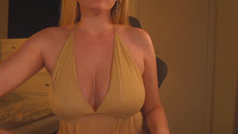 IsaBella-  online show from 01.15.26