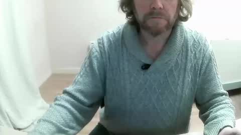 Saltimbanquier  Salt  ou  Banquier  online show from 12.19.24