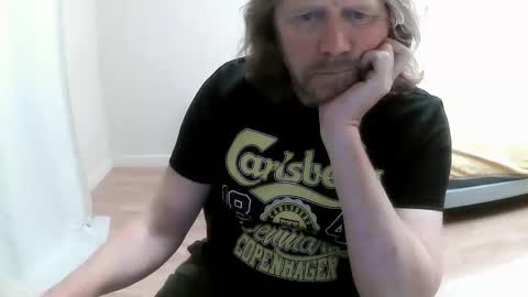 Saltimbanquier  Salt  ou  Banquier  online show from 09.09.25