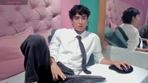 salvatore  online show from 12.10.24