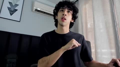 salvatore  online show from 03.04.25