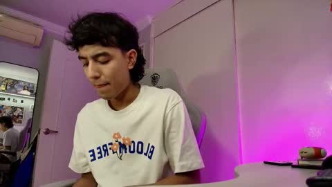 salvatore_montt online show from 09.15.25