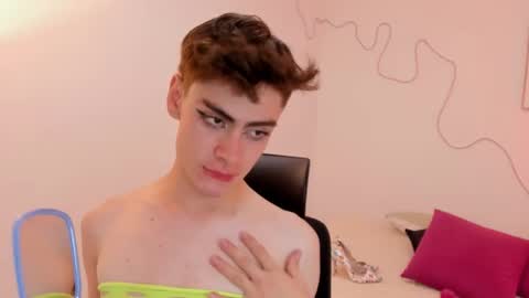 Sam Clark online show from 11.11.25