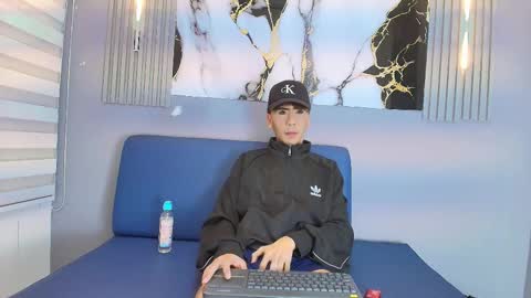 Snapshot of sam_cody chatting on 01.12.26 SAM online show from 01.12.26