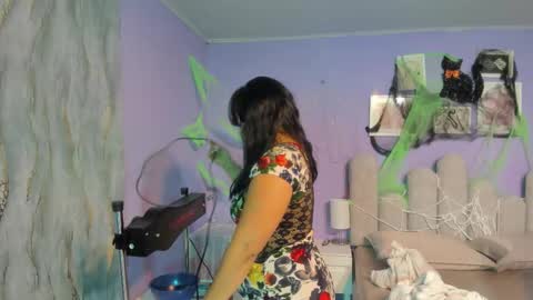 Sam online show from 11.02.25