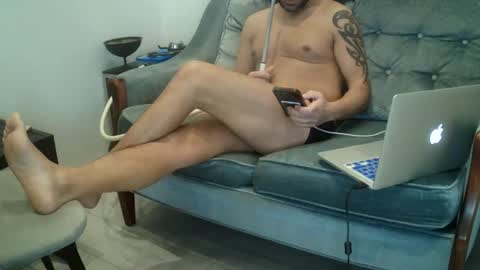 sam_love1985 online show from 12.24.24