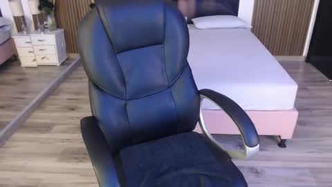 SAM MANSON online show from 10.20.25