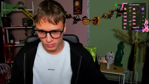 Sam online show from 10.31.25