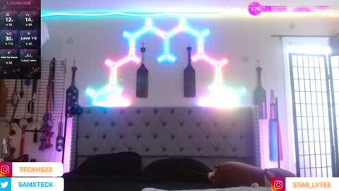Snapshot of samandbrat chatting on 01.05.25 Join us -   and    online show from 01.05.25