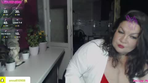 Snapshot of samanta_shy chatting on 06.06.26 Marry online show from 06.06.26