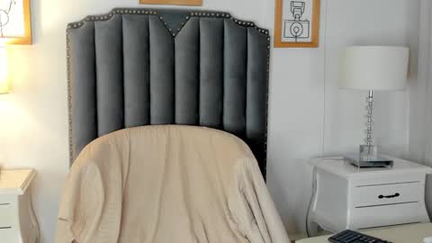 Snapshot of samanta_william chatting on 01.31.25 samanta online show from 01.31.25