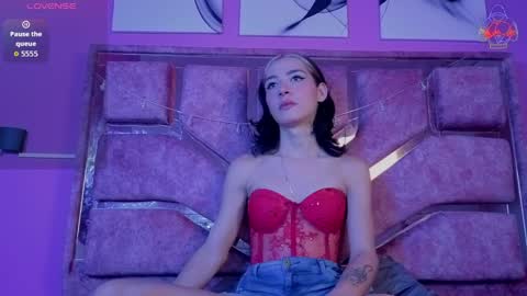 samantaa_liov online show from 04.18.26