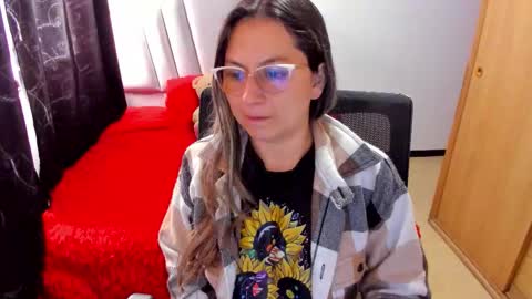 Snapshot of samantha__wilson chatting on 09.30.25 Samantha online show from 09.30.25
