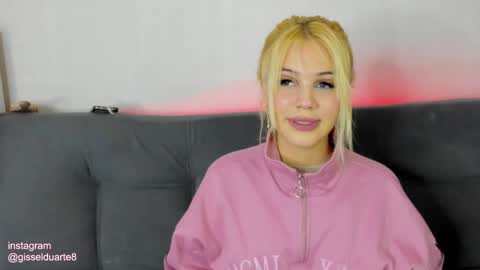 Snapshot of samantha_browwnn chatting on 09.08.25 samantha_browwnn online show from 09.08.25