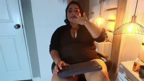 SAMANTHA online show from 04.14.26