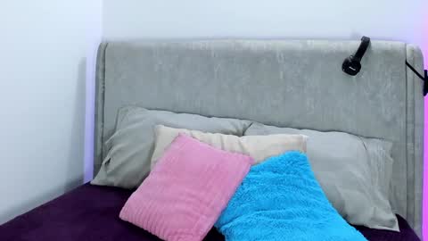 Samantha Ferrec online show from 12.06.24