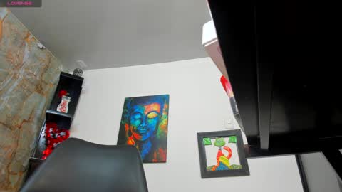 samantha_milfs online show from 12.10.24