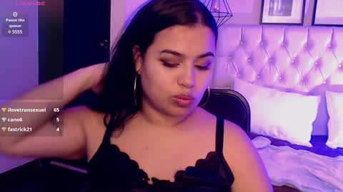 Snapshot of samantha_smiithh chatting on 03.02.25 samantha_smiithh online show from 03.02.25