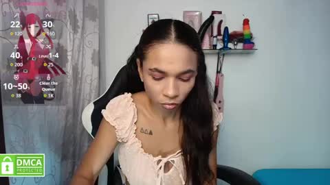 Snapshot of samanthaa_queen chatting on 05.26.26 sam online show from 05.26.26