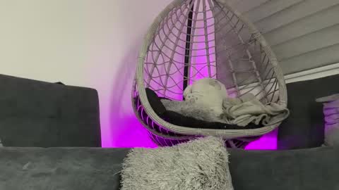 Samantha Bernardo online show from 05.31.26