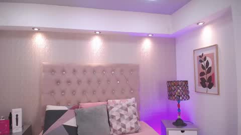 Samantha online show from 11.13.25