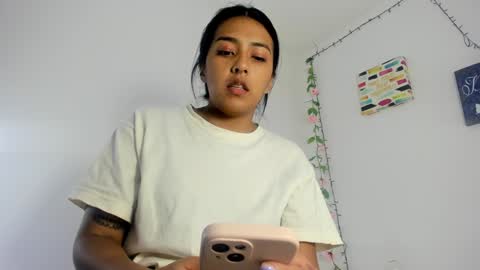 Snapshot of samanthajonson_ chatting on 01.30.25 samanthajonson online show from 01.30.25