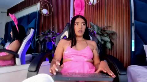 Snapshot of samanthajonson_ chatting on 09.16.25 samanthajonson online show from 09.16.25