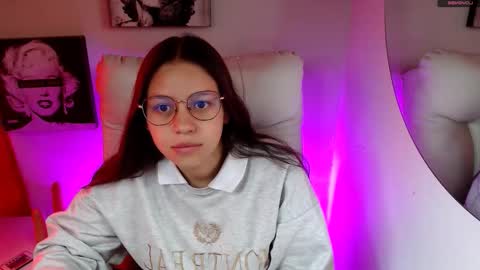 Snapshot of samantharoldan chatting on 02.10.26 Samantha online show from 02.10.26