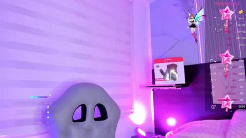 Snapshot of samara_as chatting on 09.24.25 samara_as online show from 09.24.25